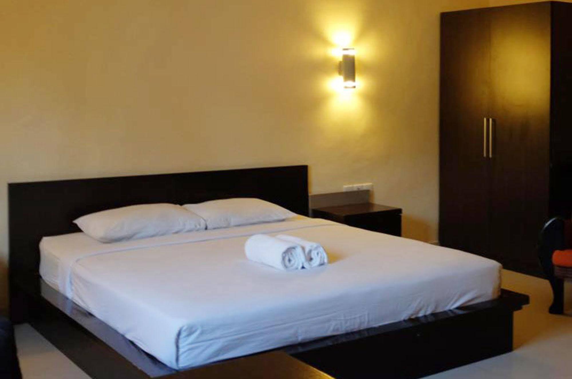 Saimai Residence Kuta Lombok Eksteriør billede